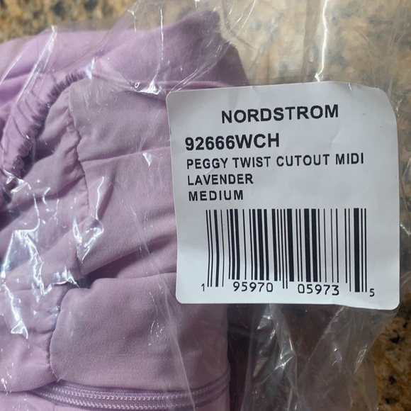 NWT WAYF Lavender twist cutout dress - Picture 14 of 14